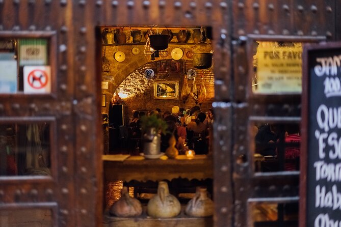 Barcelona Tapas and Wine Private Walking Tour - Plaça Sant Jaume, Roman Barcino’s administrative pulse