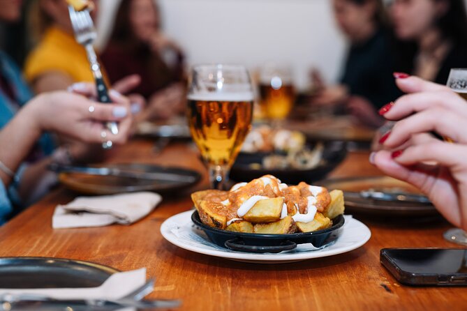Barcelona Tapas Food Walking Tour with Wine in El Born - Meeting at Plaça de Correus, Then Getting Oriented Fast