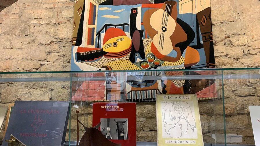 Barcelona: Tapas & Picasso Museum Guided Walking Tour - Price and value: what $105 buys, plus the museum ticket