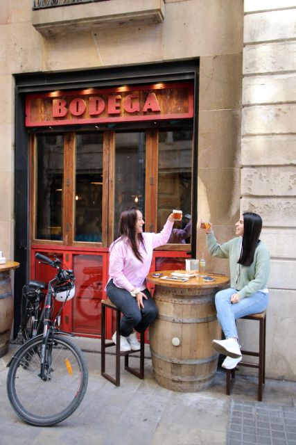 Barcelona: Tapas Tasting Tour by Regular Bike or E-Bike - Guide quality: the difference between okay and unforgettable