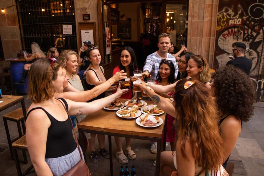 Barcelona Tapas Tour, Taverns, History & Local Culture - Barcelona Cathedral on the route, and why it matters