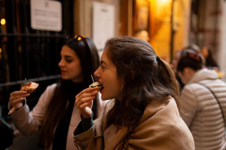 Barcelona: Tapas Tour with Food Tastings and Drinks - Barcelona tapas tour, 9 tastings, 4 drinks, one easy plan
