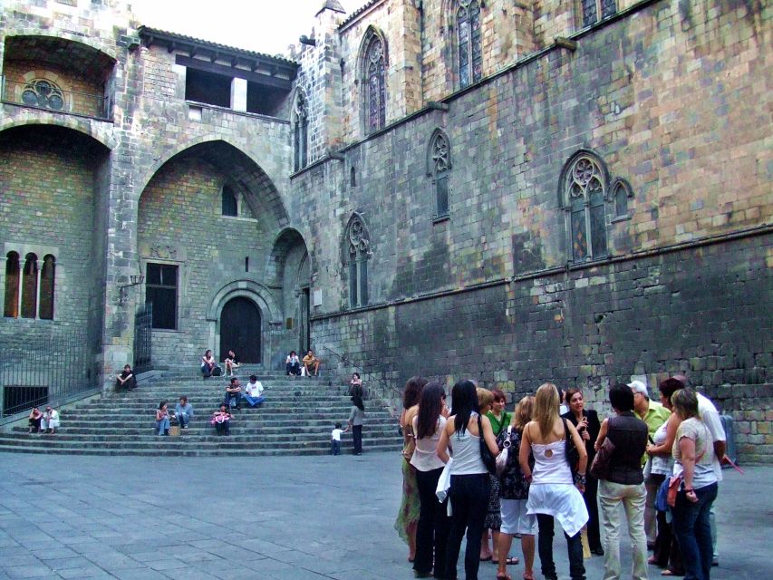 Barcelona: “The Cathedral of the Sea” Literary Walking Tour - The itinerary in real life: what you’ll do and why it matters