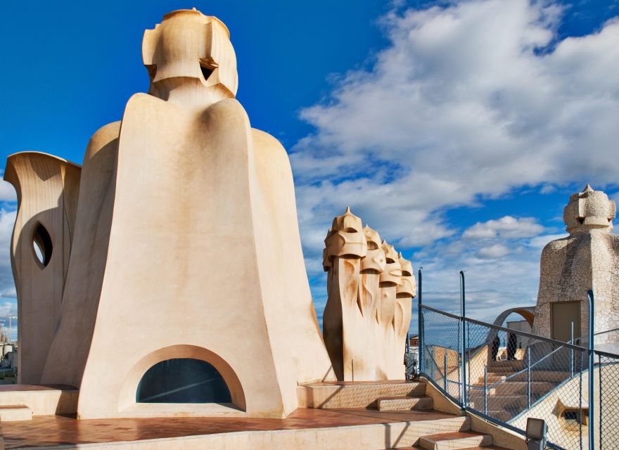 Barcelona: The Genuis of Gaudi & Modernist Architects Tour - A short metro break and the value of steady pacing