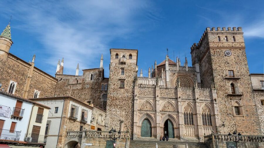 Barcelona: The Search for the Snake Stone City Treasure Hunt - How the 150 minutes usually feel in real life
