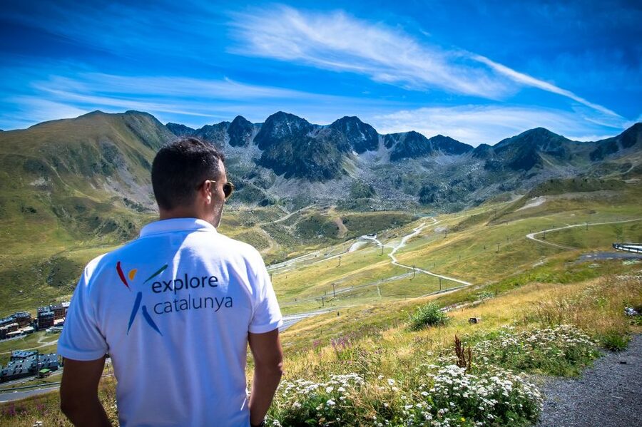 Barcelona: Three Countries Andorra, France, & Spain Day Tour - Ax-Les-Thermes, France: A Spa Town Stop That Actually Lets You Do Things