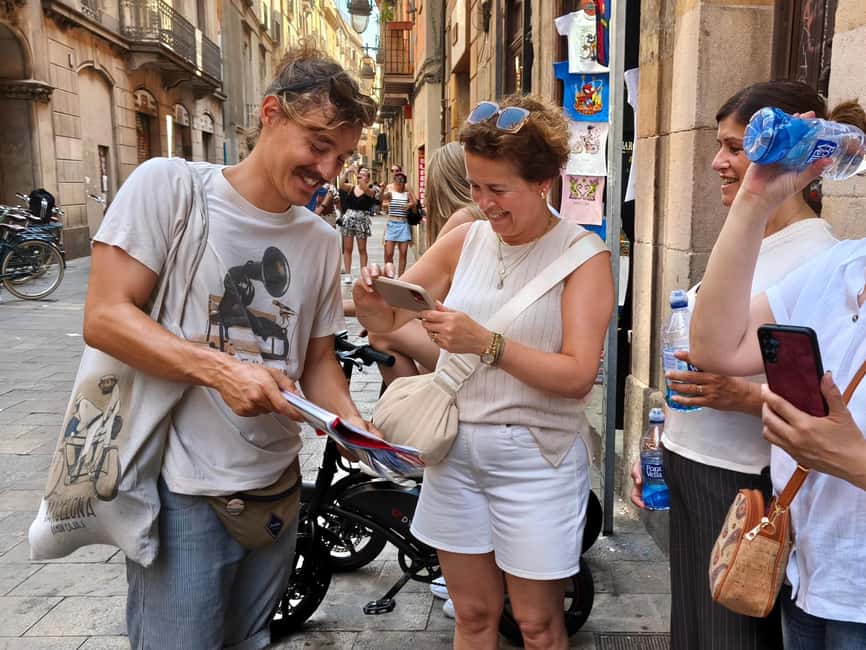 Barcelona: Top-Rated Bike or E-Bike Tour with Local Guide - Gothic Quarter and Barcelona Cathedral: medieval streets at an easy pace