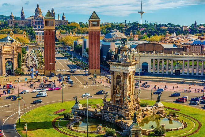 Barcelona Tour from Your Cruise Ship - Placa d’Espanya and the Montjuic fountain view