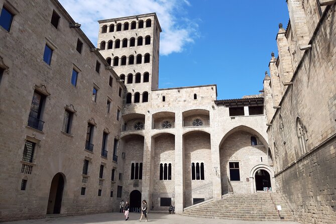 Barcelona walking tour Gothic Quarter and Ramblas+Boat trip - Plaza Nova and the Roman Walls, where the old city starts to show