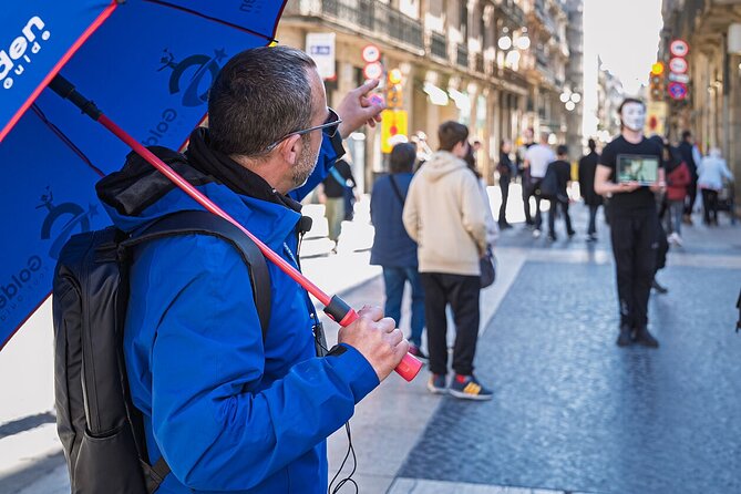 Barcelona Walking Tour: Old Town & Gothic Quarter Secrets - Guide Style, Pace, and Why Headsets Matter in Old Streets