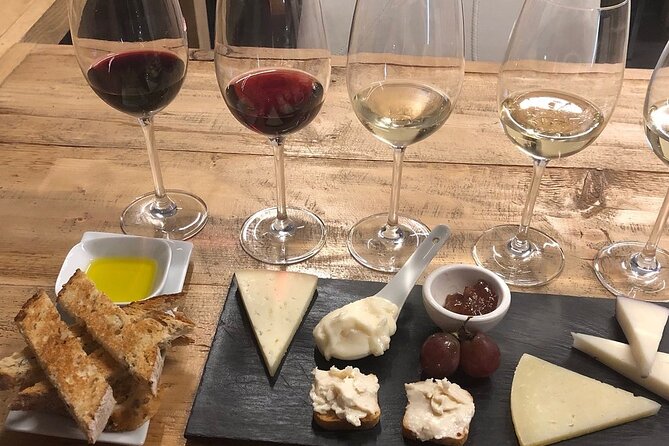Barcelona: Wine Tasting and 5 Course Tapas Pairing Dinner - Should I book this Barcelona wine and tapas pairing dinner?
