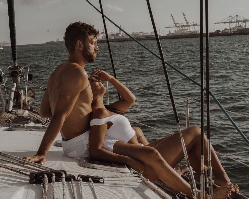 Barefoot: Private sailing cruise in Barcelona - Where You Start: Port Vela Marina and a 14-Meter Boat Setup