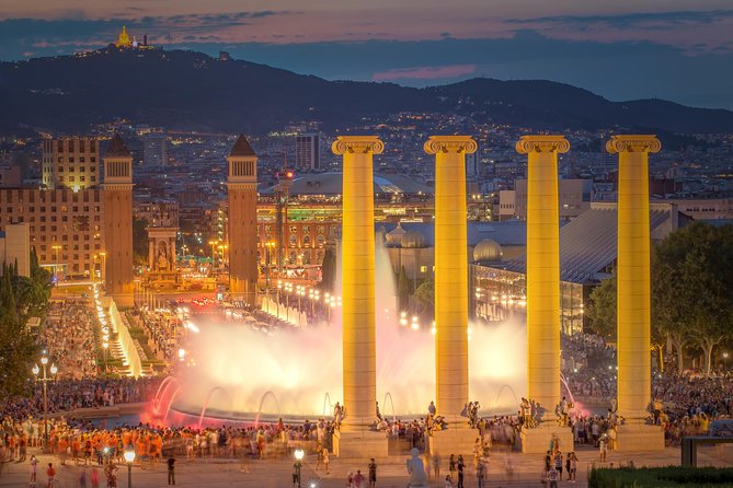 Best of Barcelona Guided Tour with Port or Hotel Pick up - Casa Milà, La Pedrera, and the Mansana De la Discordia Feel