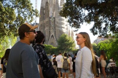 Best of Barcelona: Sagrada Família, Gaudí & Candy Tasting Tour!