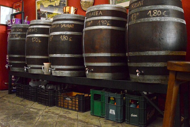 Bodega Barcelona Barrio Tradition in Bulk - What the guides add, from Ivan to Senem to Pam and Paola