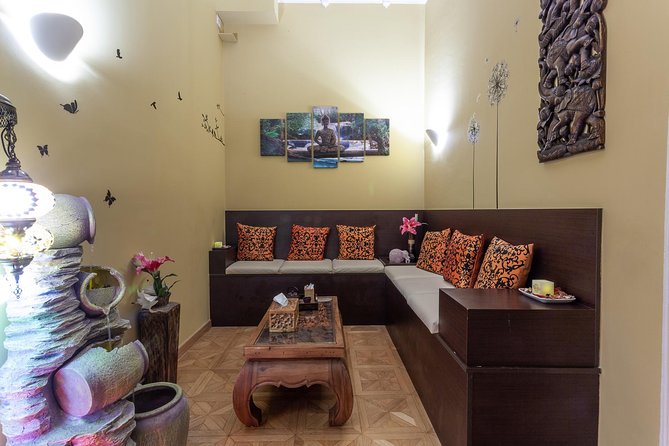 Body Scrub Exfoliation Treatment 50 min at THAI SPA MASSAGE BARCELONA - Should You Book This 50-Minute Thai Body Scrub in Barcelona?