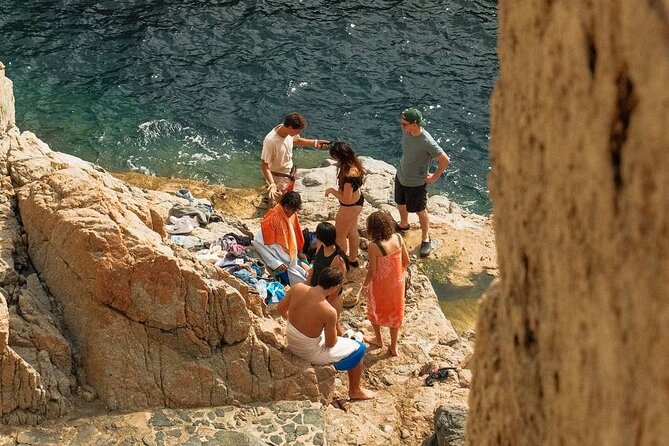 Cadaqués/Begur Private Luxury Tour Costa Brava by Mercedes Vogue - Begur in Two Acts: Views Over Lunch and the Town’s Built-In Contrast