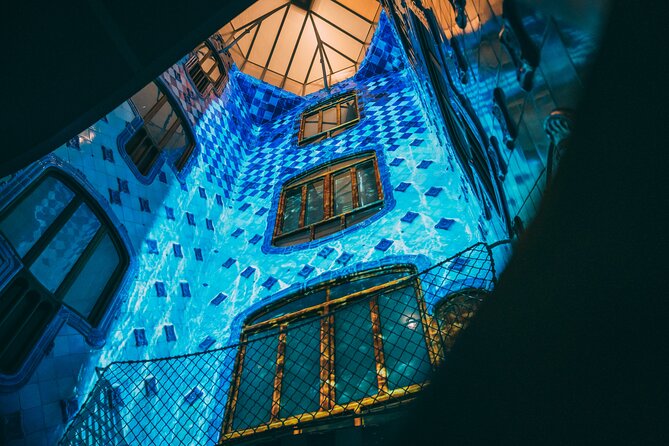 Casa Batlló : Night Visit "A Winter Night" - Who this night visit suits best, and who should rethink it