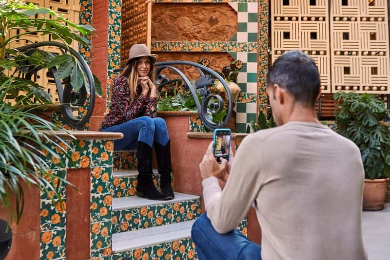 Casa Vicens Gaudí - Early Acces Visit - Photo time at 8:30, when the building feels like yours