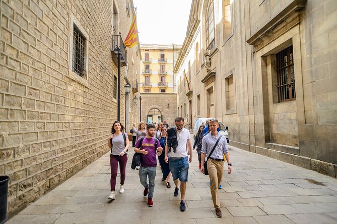 Censored Barcelona Tour - The 3:00 pm meeting point, plus how to avoid the most common snafu
