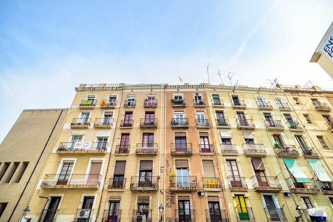 Censored Barcelona Tour - What you actually do during the walk through Raval