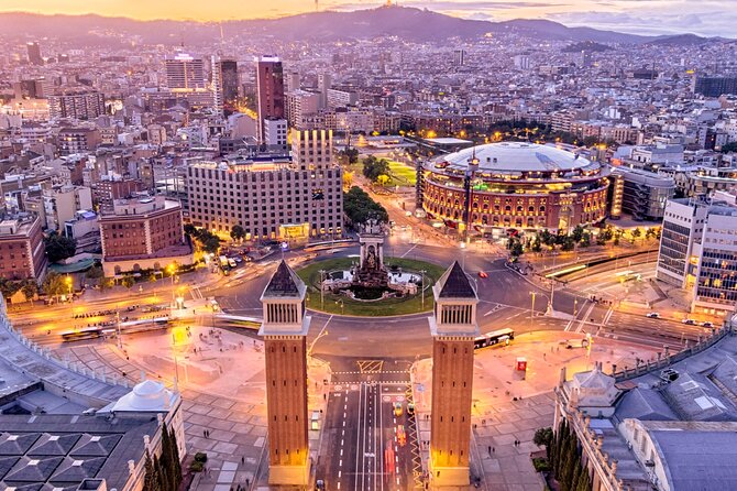 City Tour Barcelona - Sagrada Familia: go inside or enjoy the guided outside view