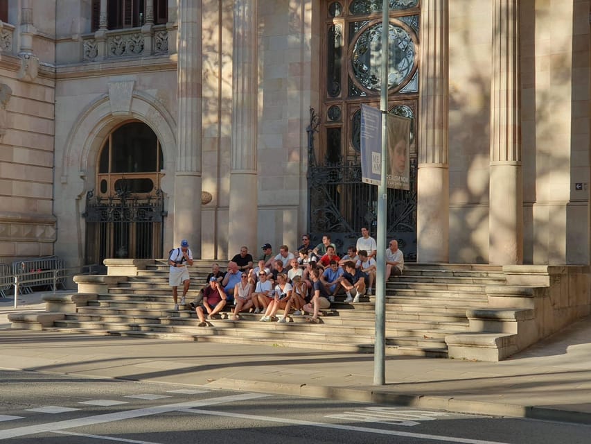 Comfortable E-Fatbike High-Lights Tour Barcelona - How the guide makes it feel local, not just a checklist
