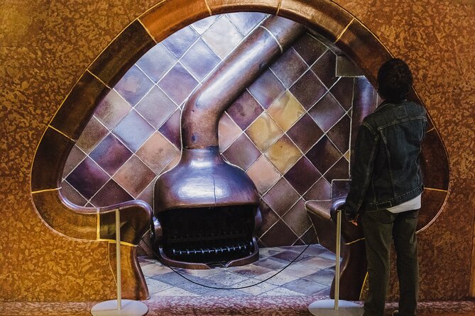Complete Gaudi Tour: Casa Batllo, Park Guell & Sagrada Familia - Park Güell: skip the line, then look up and around
