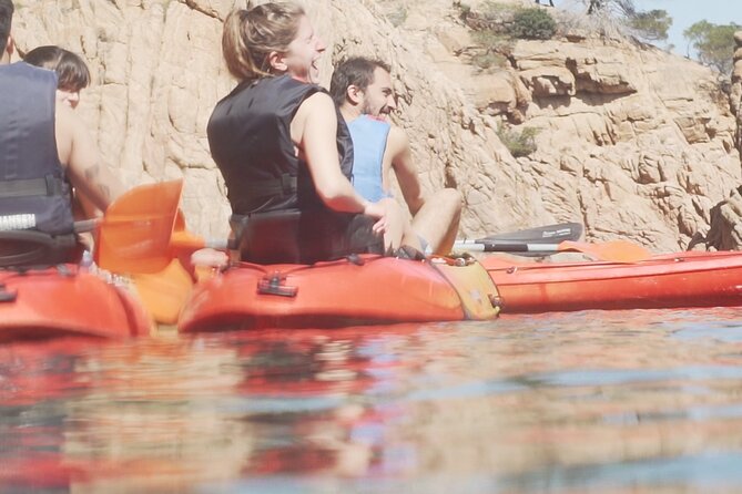 Costa Brava: Kayak, Snorkel, Photos, Lunch, Beach & Cliff Jump! - From Arc de Triomf to Costa Brava: the day plan in plain terms