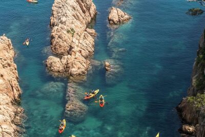 Costa Brava Kayaking and Snorkeling Small Group Tour with Lunch