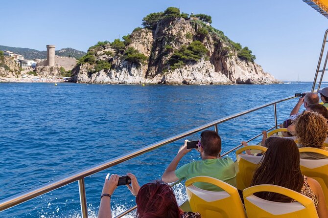 Costa Brava Small Group with Hotel Pick up and Boat Ride - Guides, Pace, and the Small Group Advantage (When It’s Done Right)
