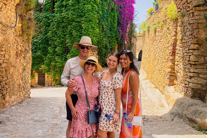 Dali Museum and Costa Brava Small Group Day Trip from Barcelona - Dalí Theatre-Museum in Figueres: What 2 Hours Gives You