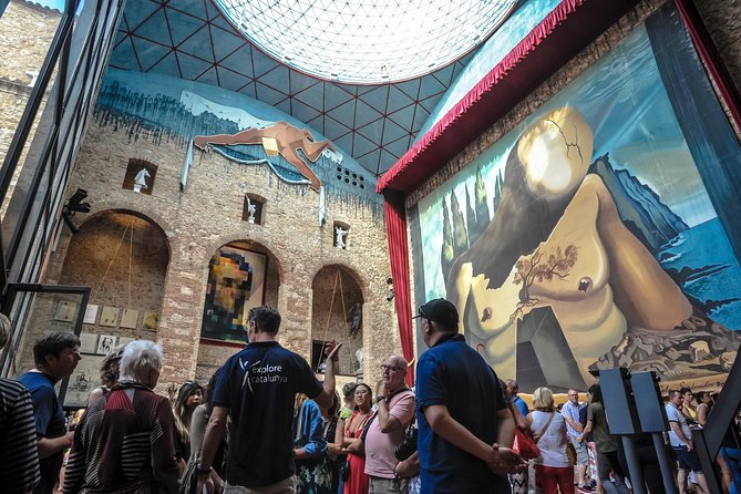 Dali Museum, House & Cadaques Small Group Tour from Barcelona - The Minivan Ride Out of Barcelona Is Part of the Value