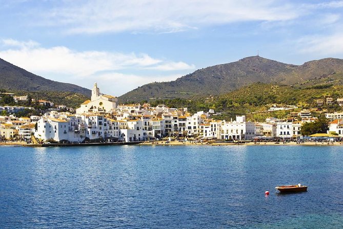 Dalí & Wine | Premium Private Tour with Coastal or Girona Add-On - Costa Brava or Girona: How to Choose Your Add-On