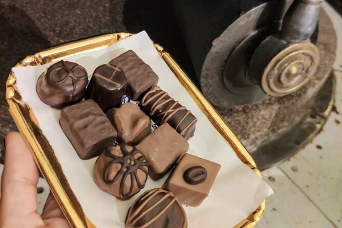 Delicious Chocolate Tour Barcelona - The Full Route: 2 Hours in the Gothic Quarter, Then El Born