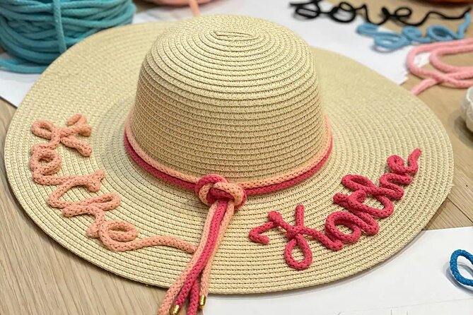 Design and Craft a Raffia Bag in Barcelona - Choosing Your Words and Colors: Make It Actually Personal
