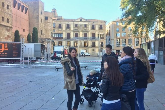 Discover Barcelona’s Gothic Quarter | Private & Semi-Private - Place de Sant Jaume: civic power over ancient Barcino