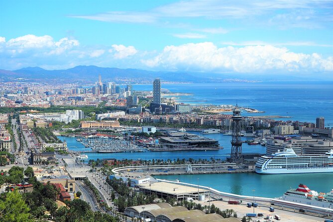 E-Bike Barcelona Highlights & Park Guell in Small Group - Gothic Quarter: Where Narrow Streets Mean Big Stories