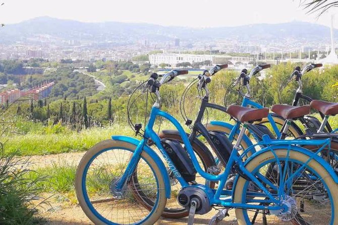 E-Bike tour in Barcelona with English Guide - What you will actually ride: highlights plus the quieter Barcelona