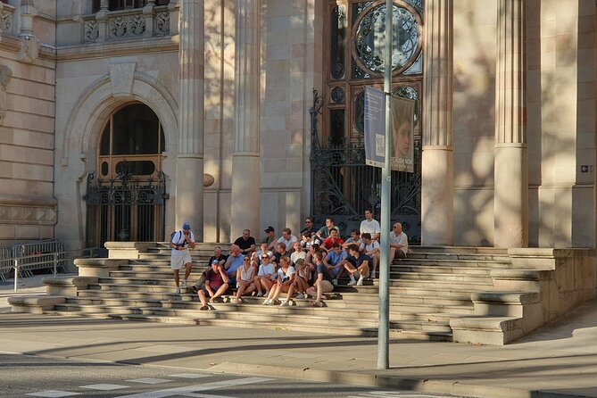 E Fatbikes Rental in Barcelona - Family-friendly options, child seats, and the 16+ rule