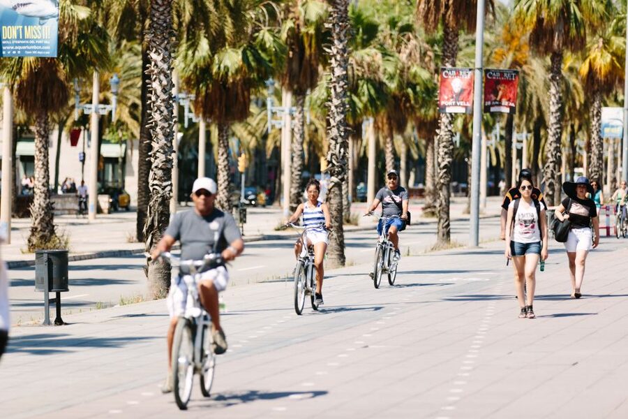Electric Bike Tour of Montjuic and Barcelona - Where you start in Ciutat Vella (and why it matters)