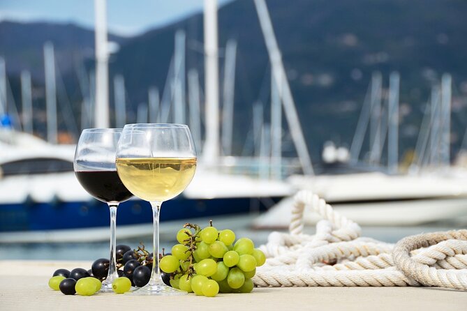 Exclusive Yacht Rental in Barcelona - Day-Trip Style Extras: Jet Skiing, Parasailing, and Chef Shows