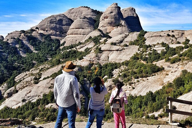 Experience Montserrat: Private Tour for Families and Friends - A family-friendly day trip that actually feels special