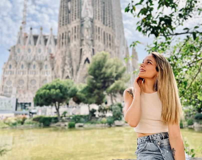 Explore Barcelona by Bike & Photo Shooting - Key Highlights You Will Feel Immediately