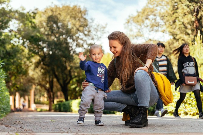 Family Friendly Barcelona Private City Tour - Stop 1: Placa Reial and Its Arcades Under 19th-Century Buildings