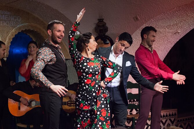 Flamenco Night at Tablao Cordobes in Barcelona - Staying after: lingering for the last show of the night