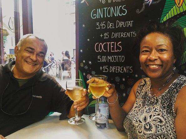 Food & Drink Private Tour of Barcelona in Traditional Taverns - Drinks included, wine or non-alcohol, and how to pace yourself