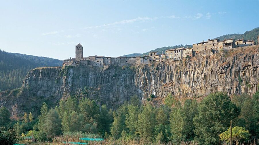 From Barcelona: Besalú & Medieval Towns Tour w/ Hotel Pickup - Santa Pau: cobblestones, square time, and a slower pace
