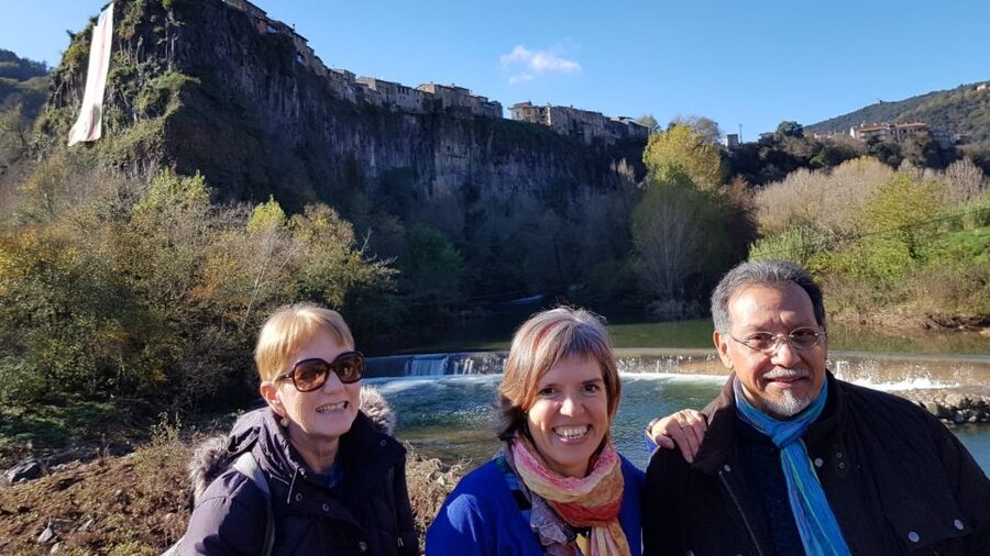 From Barcelona: Besalú & Medieval Towns Tour w/ Hotel Pickup - Castellfollit de la Roca: cliffside village pictures you’ll actually want
