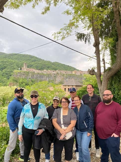 From Barcelona: Girona, Besalú & Medieval Villages Day Trip - Castellfollit de la Roca, basalt cliffs, and Sant Salvador viewpoints